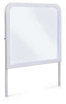 Jarlee Dresser and Mirror