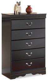 Huey Vineyard Chest of Drawers