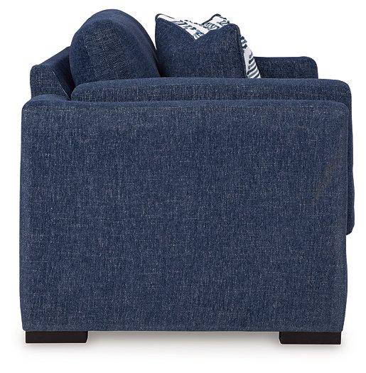 Evansley Loveseat