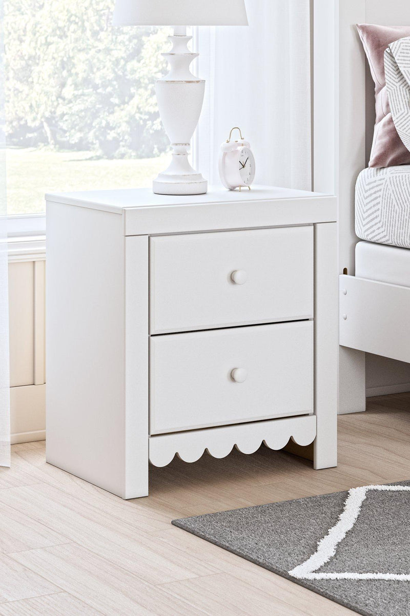 Mollviney Bedroom Set